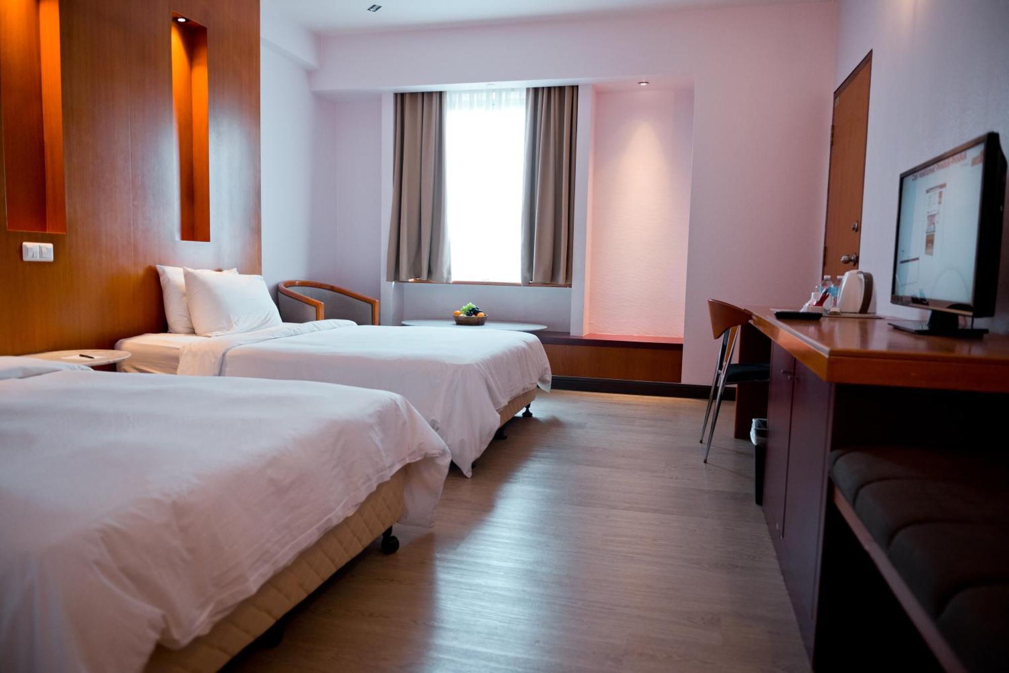 Parkcity Everly Hotel Bintulu Exterior foto