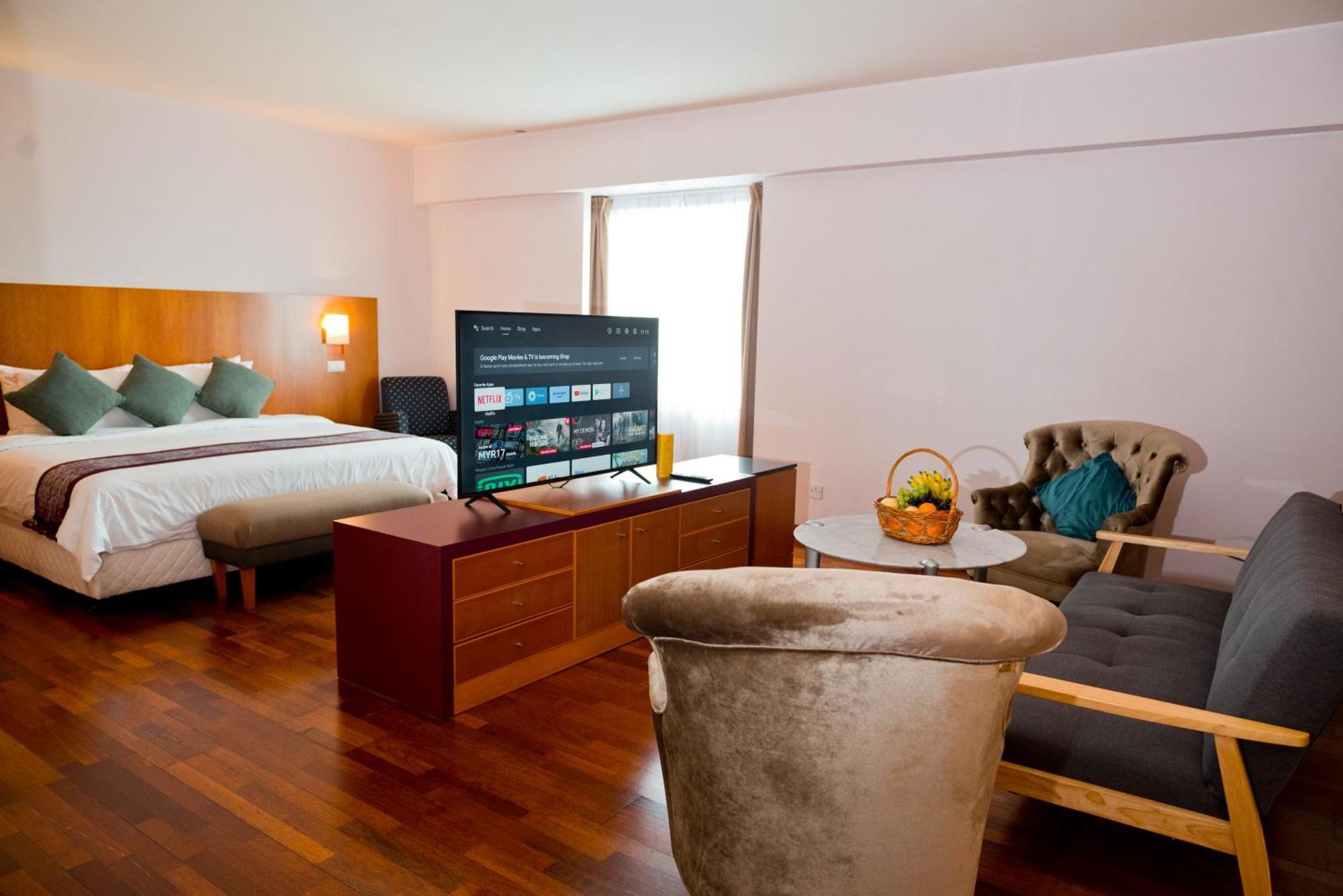 Parkcity Everly Hotel Bintulu Exterior foto