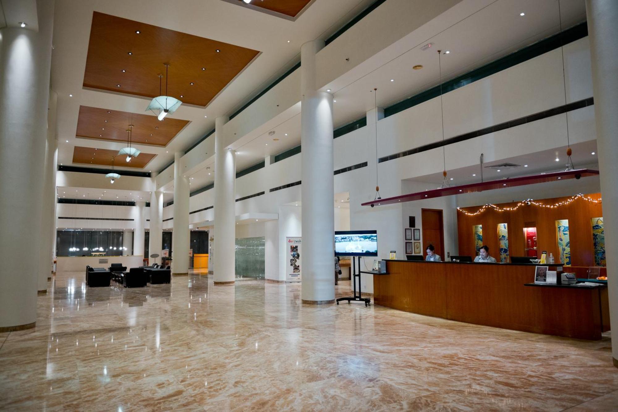Parkcity Everly Hotel Bintulu Exterior foto
