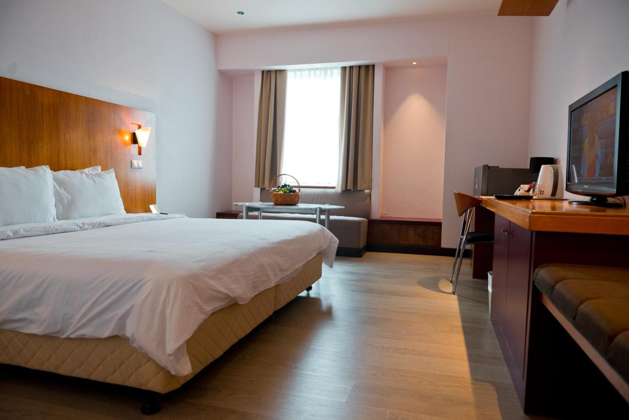 Parkcity Everly Hotel Bintulu Exterior foto