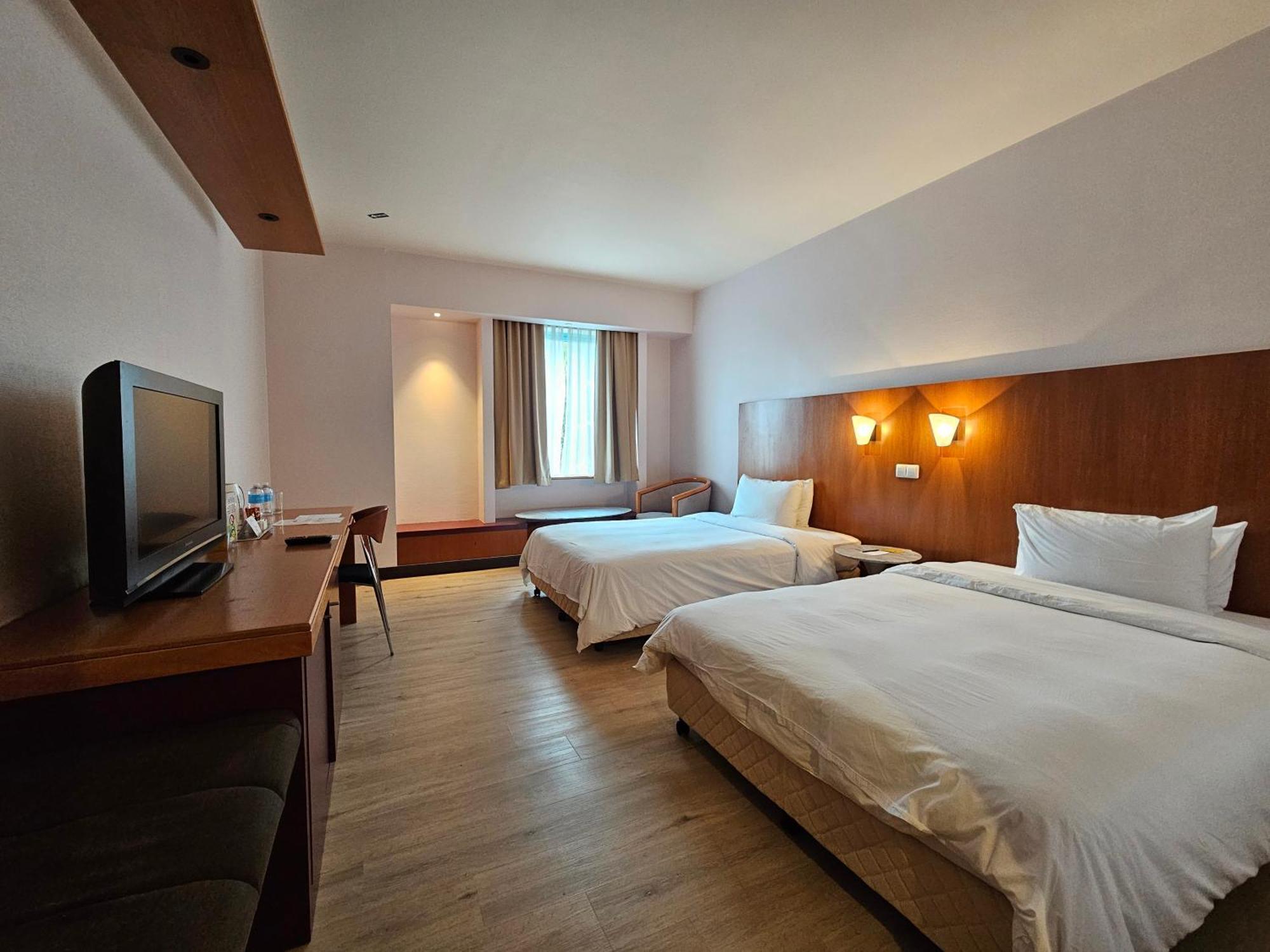 Parkcity Everly Hotel Bintulu Exterior foto