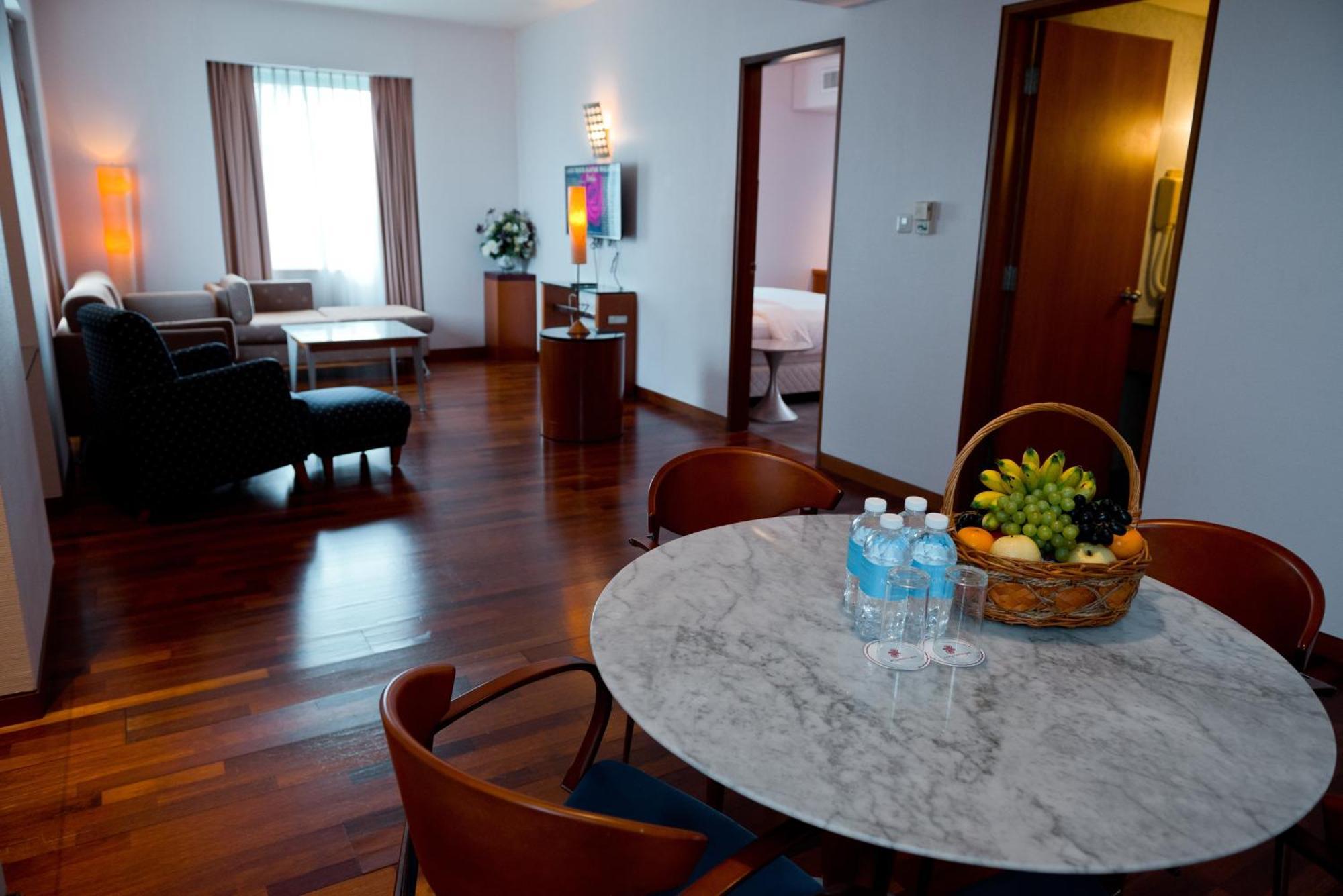 Parkcity Everly Hotel Bintulu Exterior foto