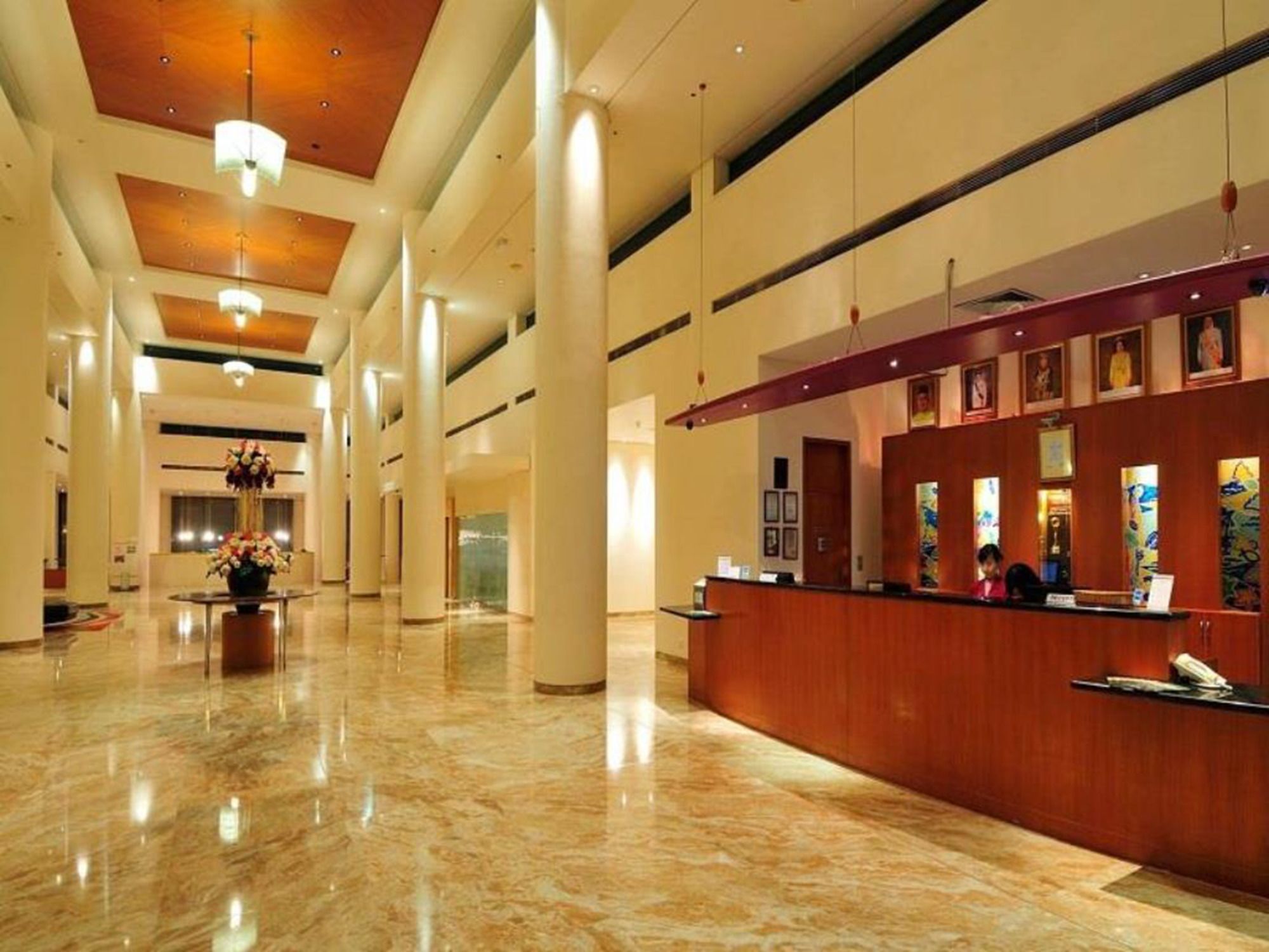 Parkcity Everly Hotel Bintulu Exterior foto