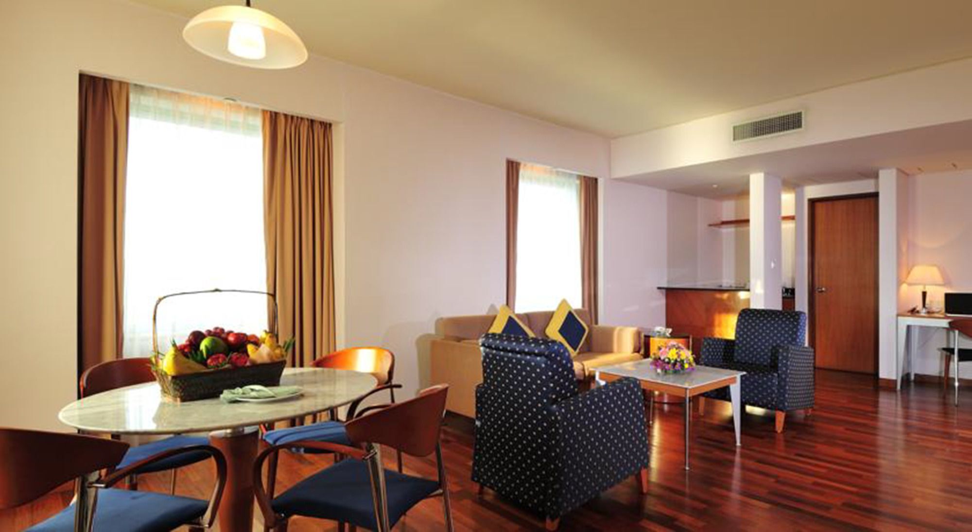 Parkcity Everly Hotel Bintulu Exterior foto